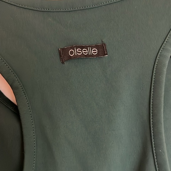 Oiselle green crop tank size 4 excellent condition - Picture 5 of 6